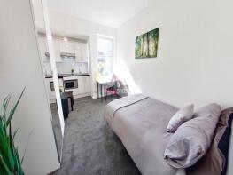 114, Gilda Brook Road, Manchester M30 0DX