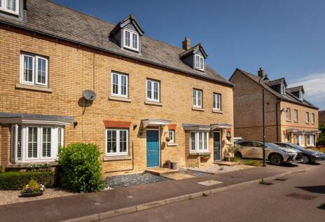 Bluebell Drive, Lower Stondon, Henlow, SG16