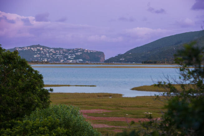 Views right through The Heads