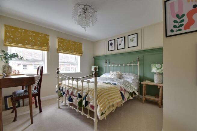 4 bed Detached for sale Image 7