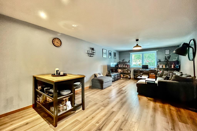Kitchen/Living Room