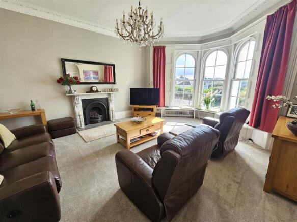 Sitting Room.jpg
