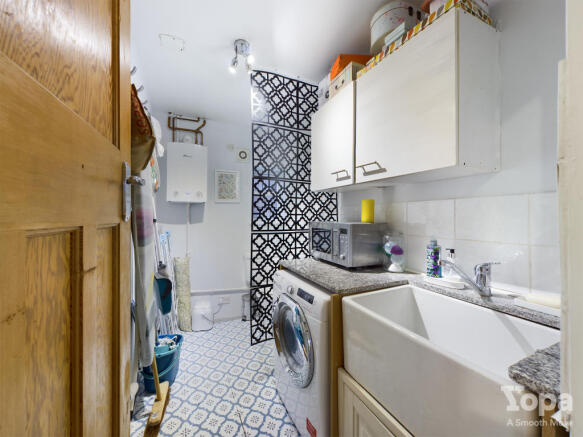 Utility/Downstairs wc