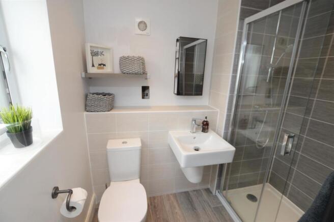 En-suite shower room