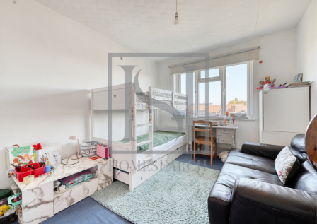 Perivale, UB6