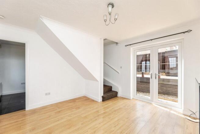 2 bed Terraced for sale Image 6