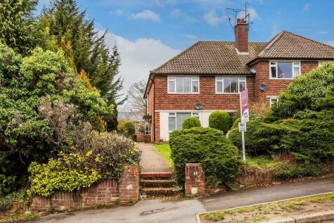 Minchin Close, Leatherhead, KT22