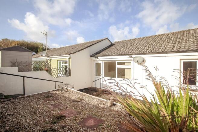 Laurel Avenue, Bideford, EX39 photo 2