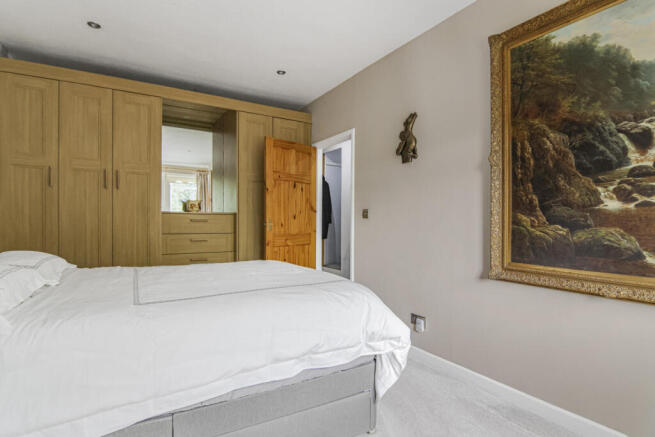 2 bed Cottage for sale Image 11