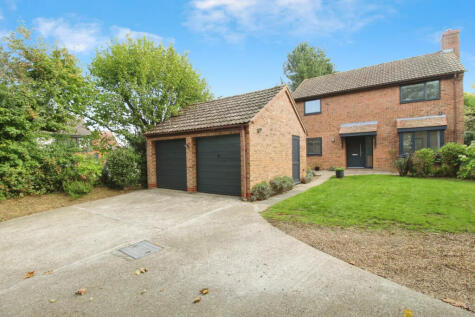 Globe Lane, Norwich, NR13