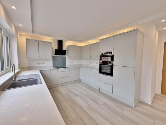 Kitchen 1