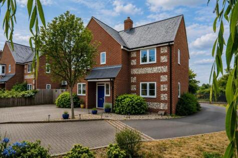 Clarendon Place, Petersfinger, Salisbury