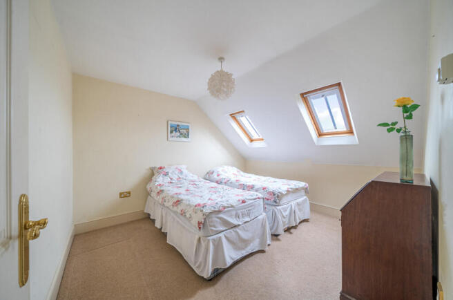 Duttons Road, Romsey, Hampshire, SO51 photo 4