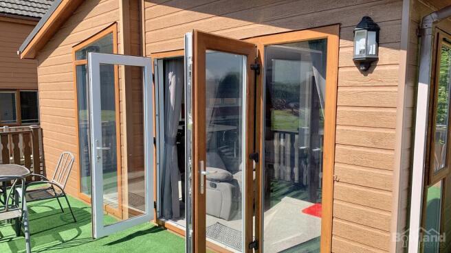 10, Arnside, South Lakeland Leisure Village, Carnforth, LA6 1BH photo 4
