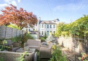 12, Beechfield Avenue, Yelverton PL20 6DU