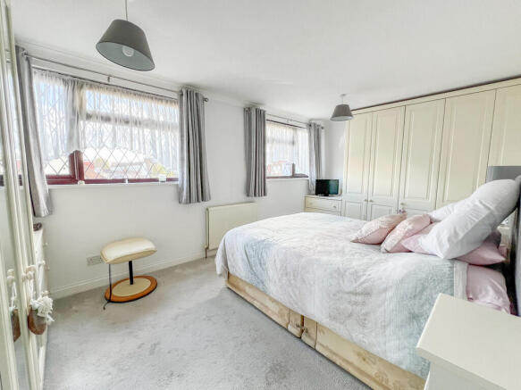 bed 1 1