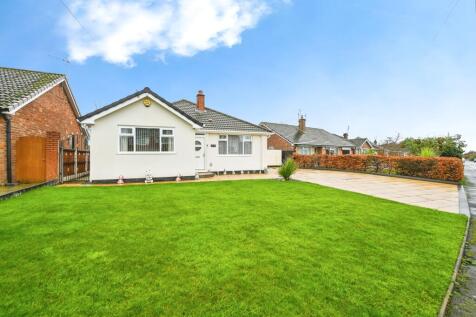 Longmeadow Road, Knowsley Village, L34