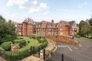 Flat 6, Cleve Place, Bridgewater Road, Weybridge KT13 0ER