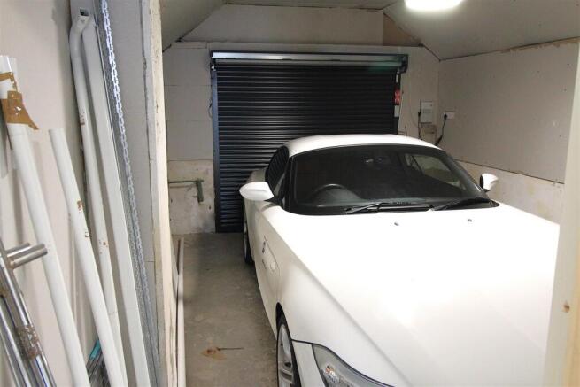 Garage.JPG