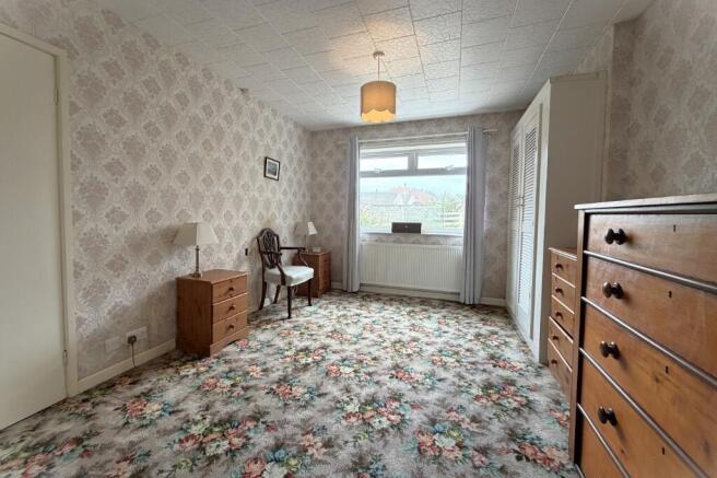 2 bed Detached Bungalow for sale Image 8