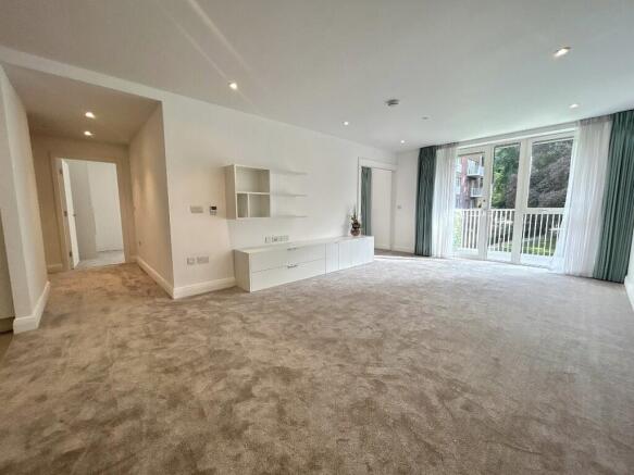 Alderley Road, Wilmslow, Cheshire, SK9 photo 4