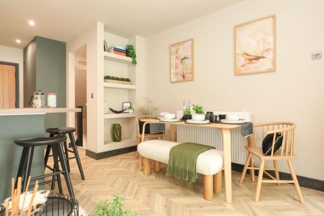 3 bed Terraced for sale Image 6