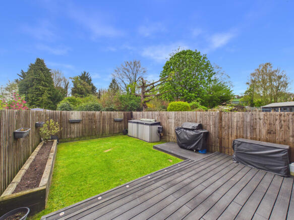 CAM02536G0-PR0087-STILL011