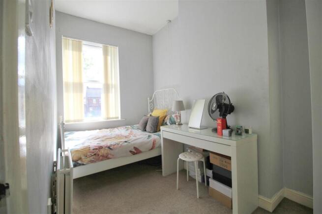 Bedroom 2.jpg