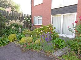 25, Ashleigh Gardens, Ashleigh Road, Leicester LE3 0FJ