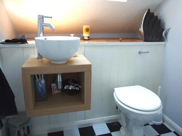 Photo 10