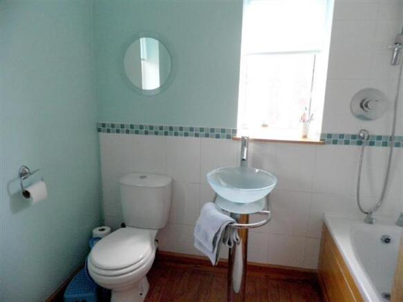 Photo 6