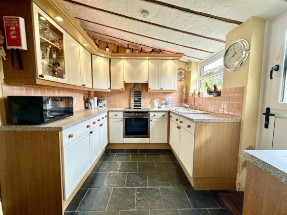 kitchen.JPEG
