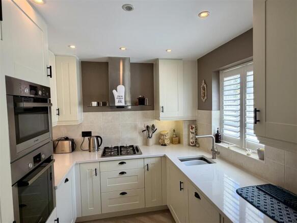 Kitchen.JPEG