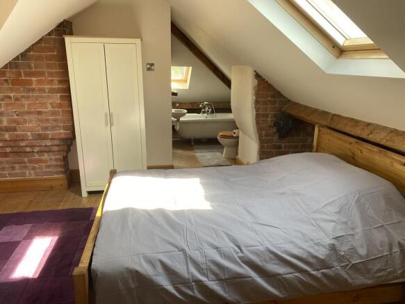Room 5_2 (002)