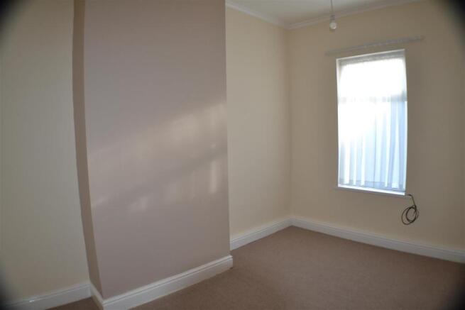Rear bedroom 2.JPG