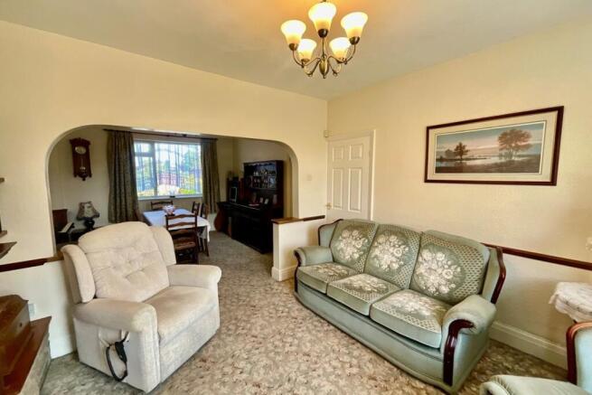 3 bed Semi-Detached for sale Image 6