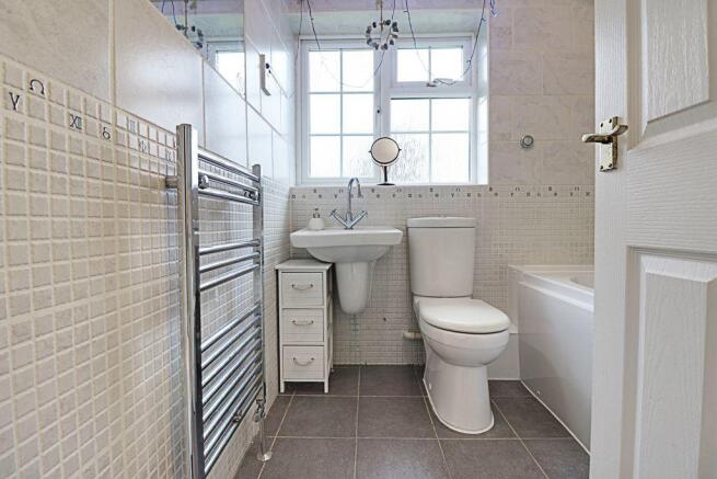 Bathroom (Family Bathroom)