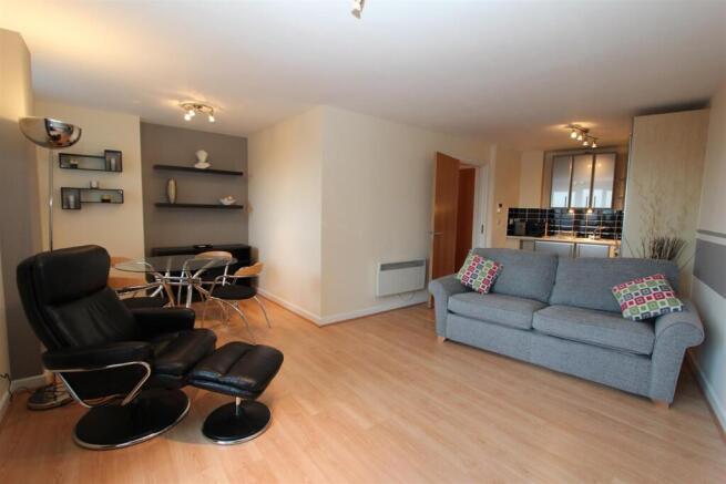 Living Room-dining.JPG