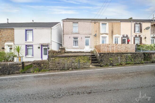 2-bed terraced on Clyndu Street, Morriston, SA6, £100,000