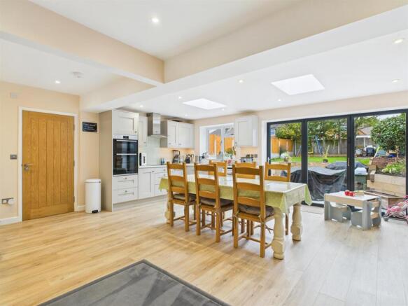 Dining Kitchen/Family Room