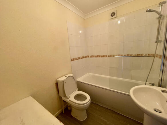 1 bed Terraced to rent Image 7