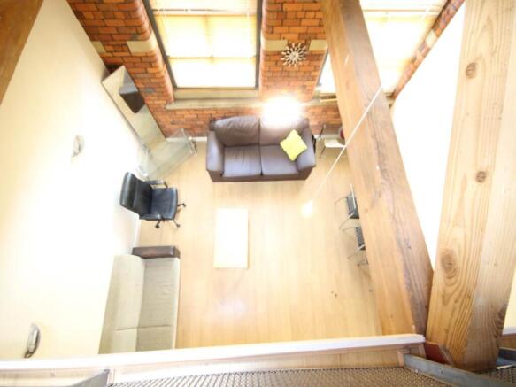 2 bed Flat to rent Image 10