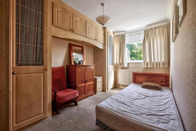 3 bed Apartment for sale Image 11
