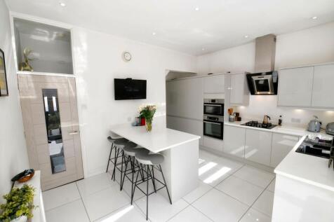 Stanley Street, Atherton, M46