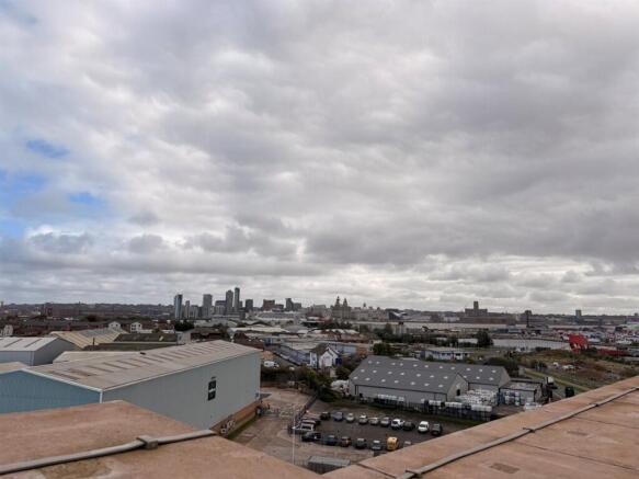 Dock Road, BIRKENHEAD photo 4