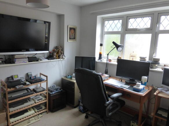 Photo 10