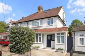 6, Russell Road, Twickenham TW2 7QT