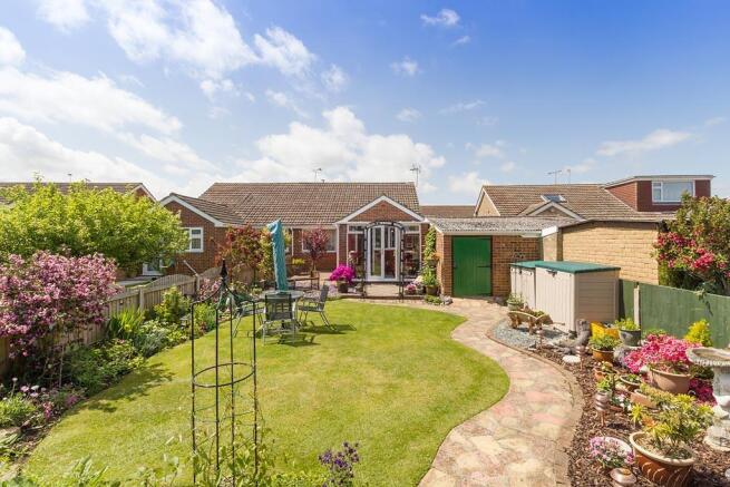 Auck-Gdn_3.jpg