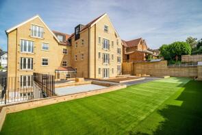 12, Reed Place, Bloomfield Road, Harpenden AL5 4DE
