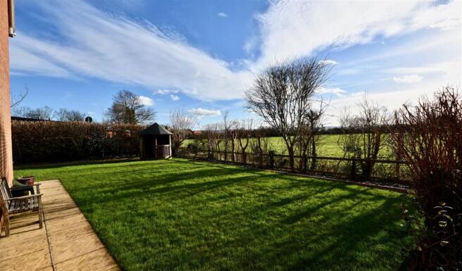 Garden & view